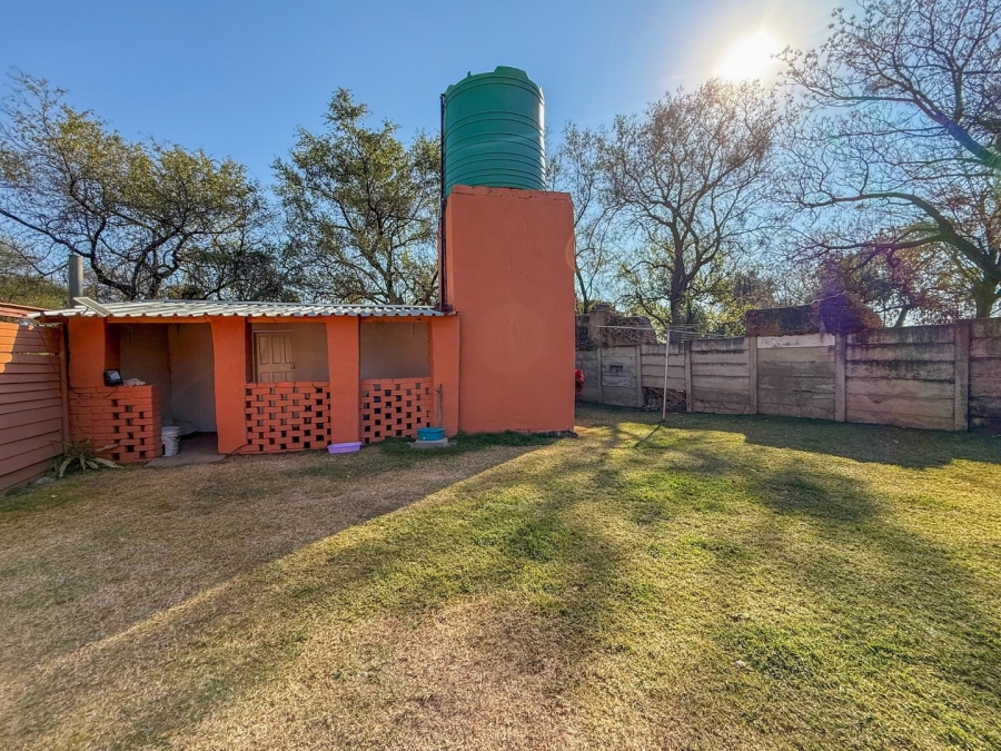 4 Bedroom Property for Sale in De Kroon A H North West